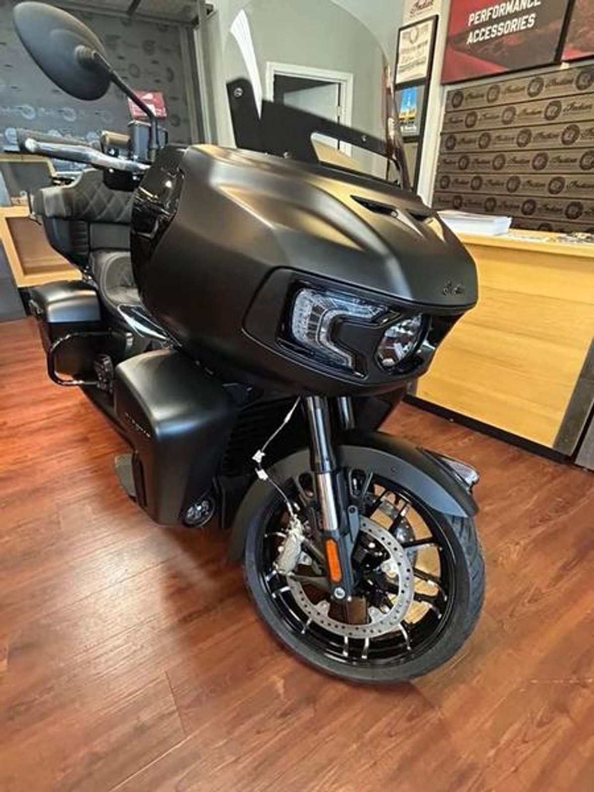2025 Indian Motorcycle Pursuit Dark Horse Black Smoke
