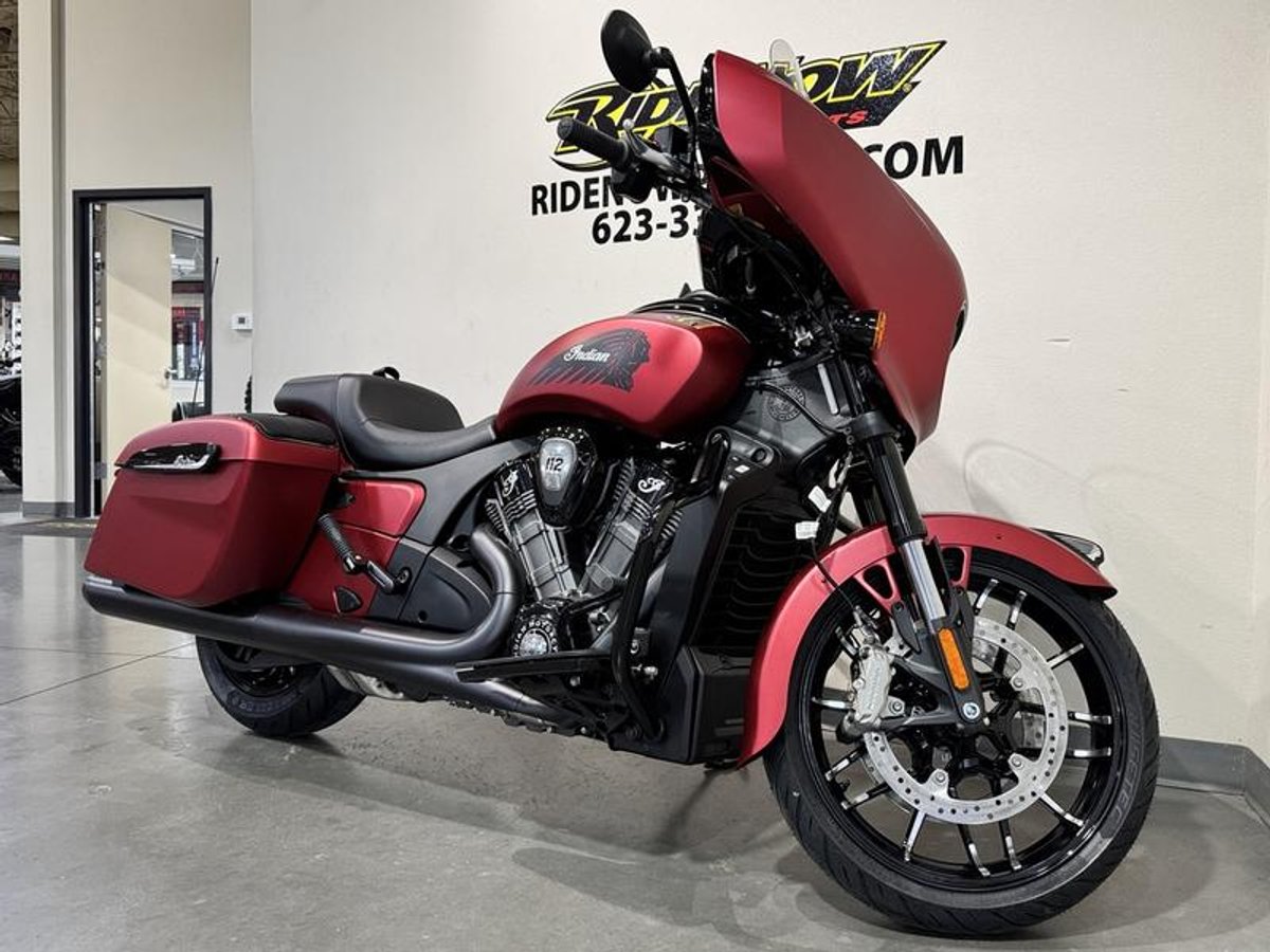 2025 Indian Motorcycle Chieftain PowerPlus Dark Horse 112 w/PowerBand Sunset Red Smoke