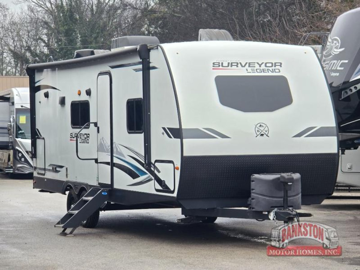 2022 Surveyor Legend 252RBLE