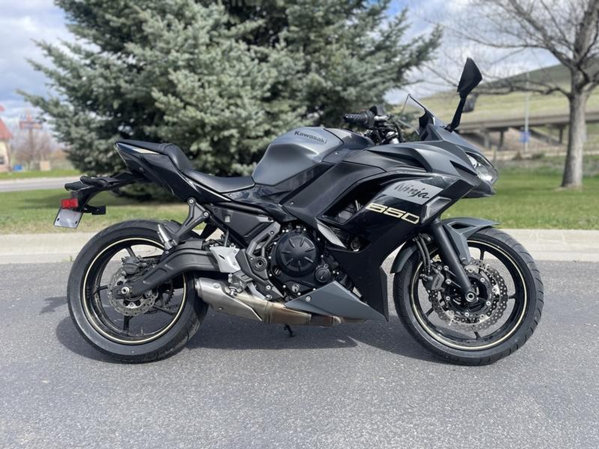 2024 Kawasaki Ninja 650 Base
