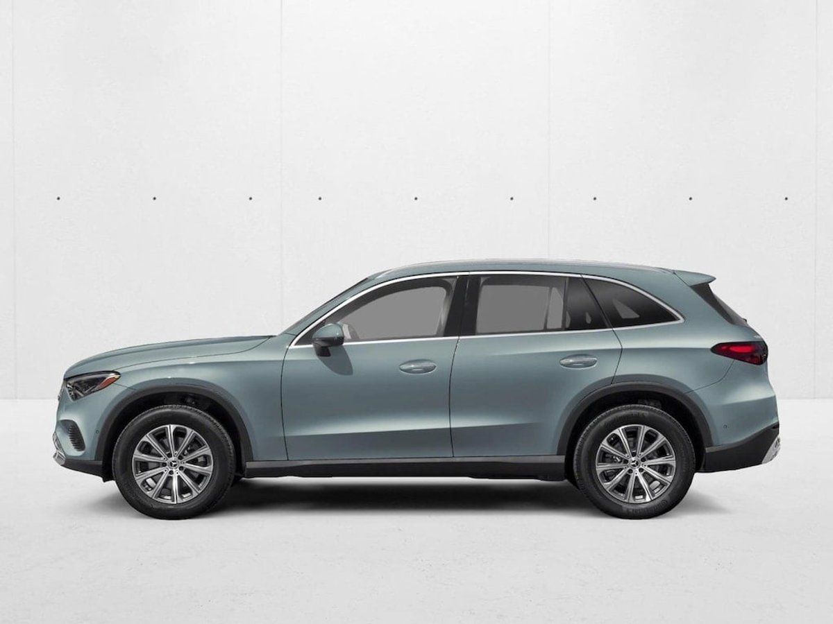 2026 Mercedes-Benz GLC 300