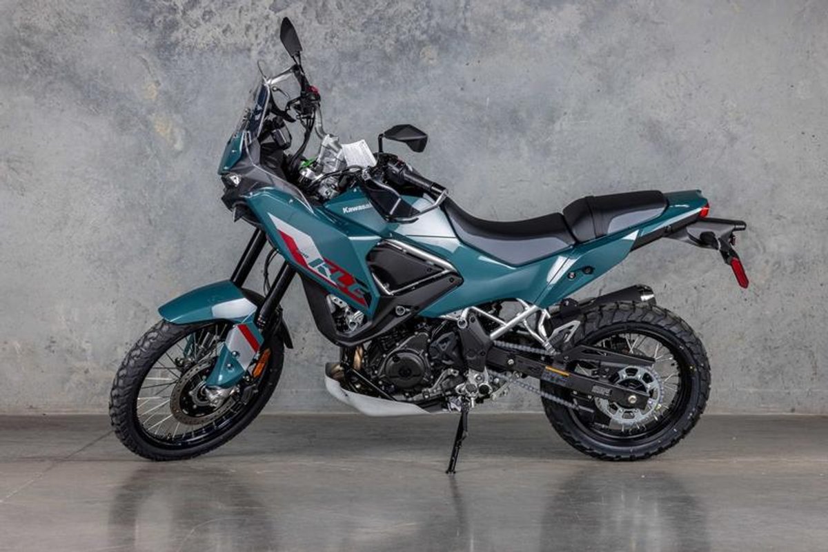 2026 Kawasaki KLE500 SE ABS