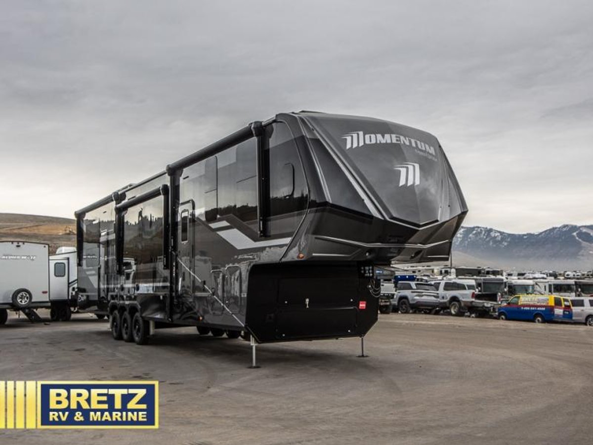 2026 Grand Design Momentum M-Class
