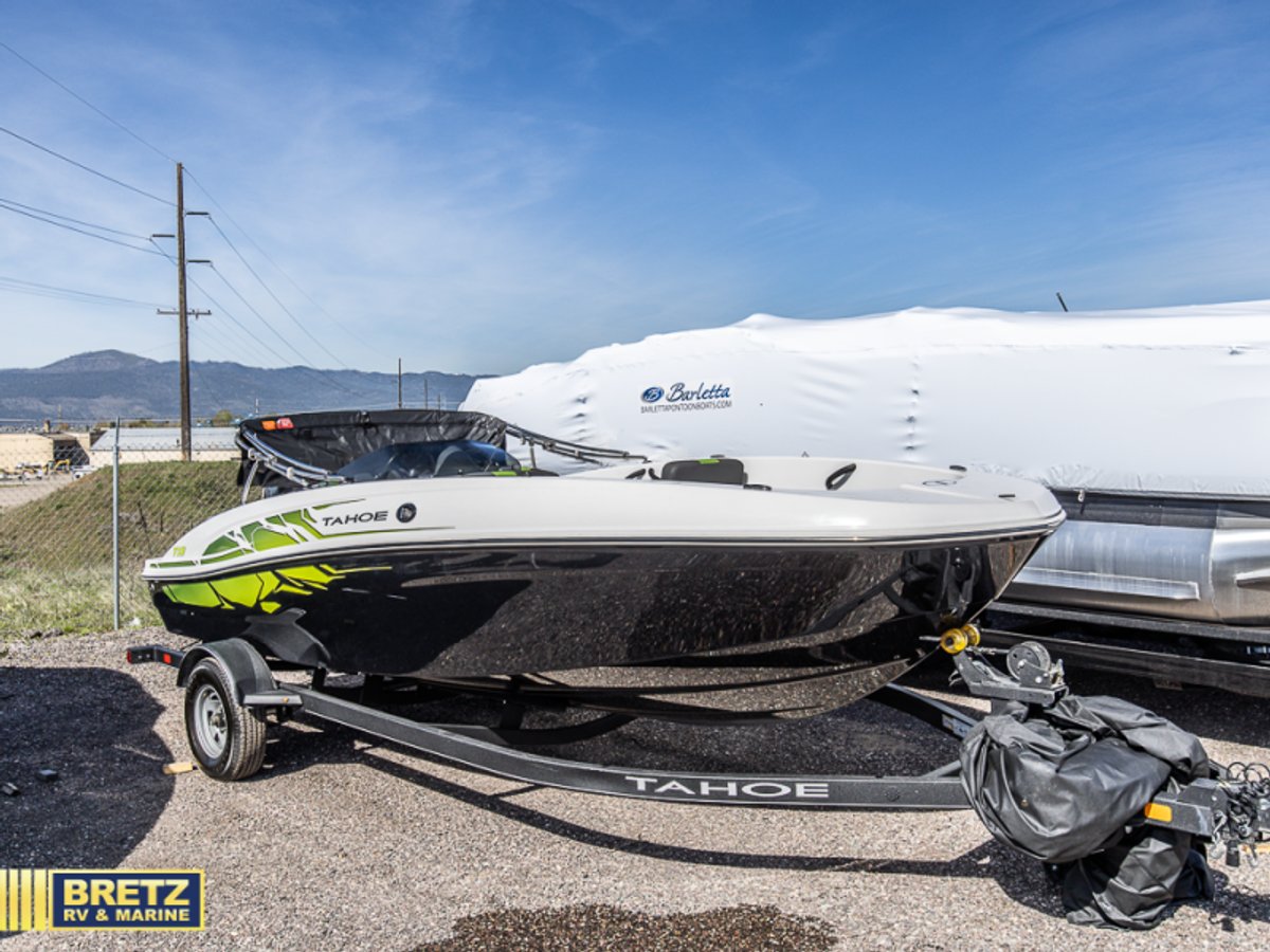 2022 TRACKER Tahoe