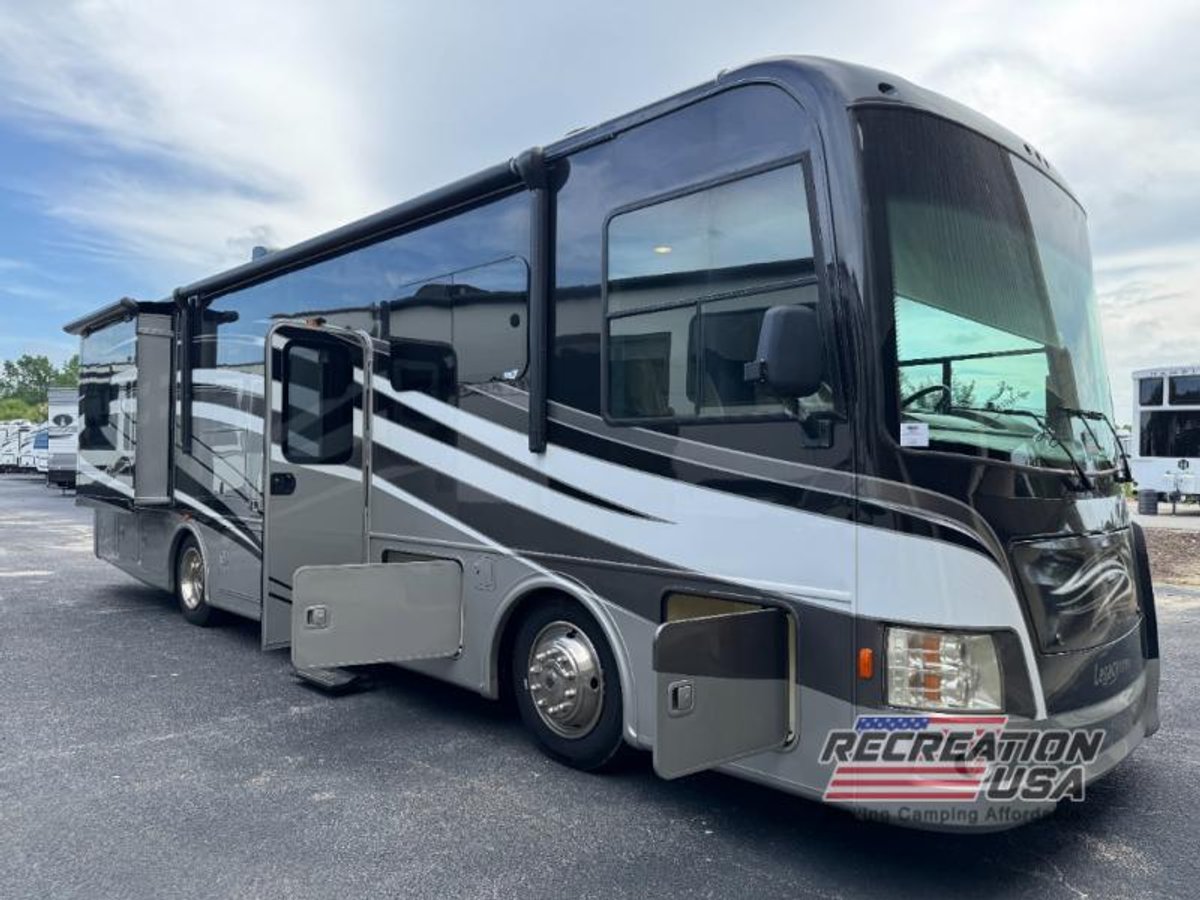 2014 Forest River Legacy SR 300