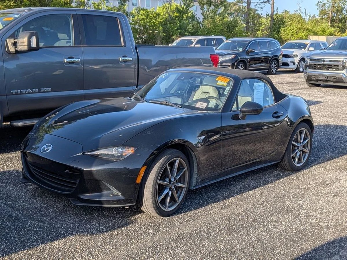 2021 Mazda MX-5 Miata