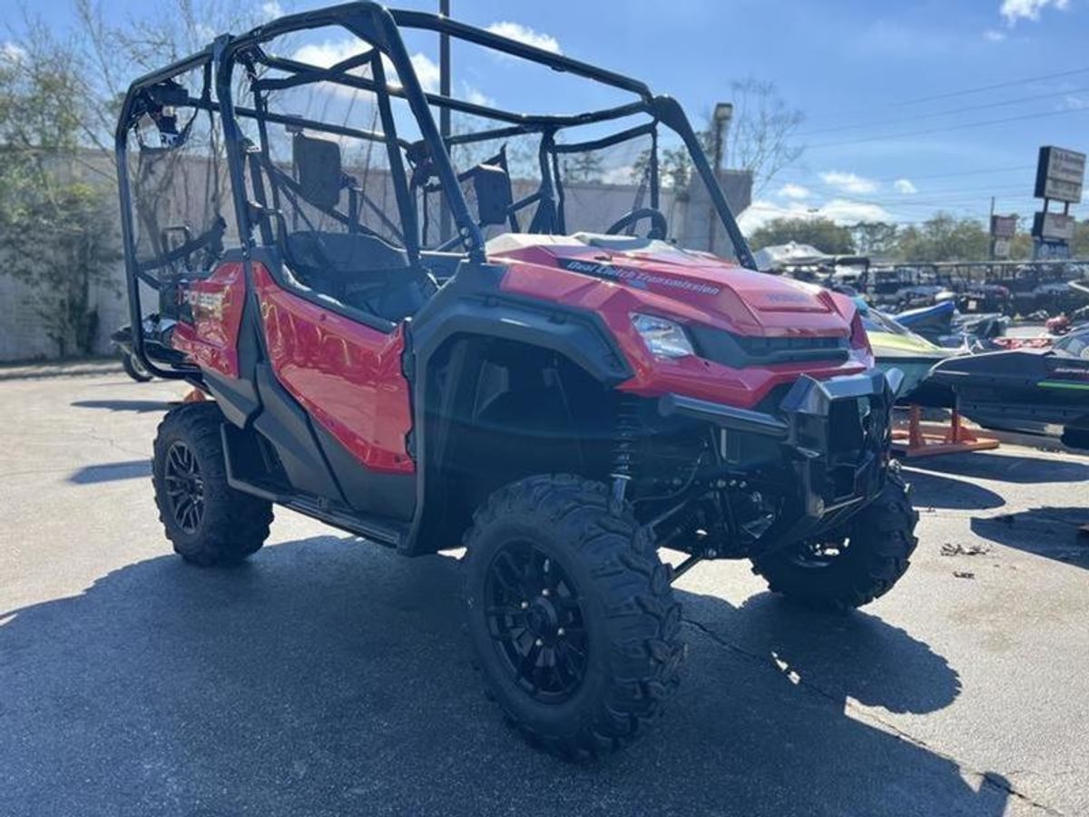 2025 Honda Pioneer 1000-5 Deluxe