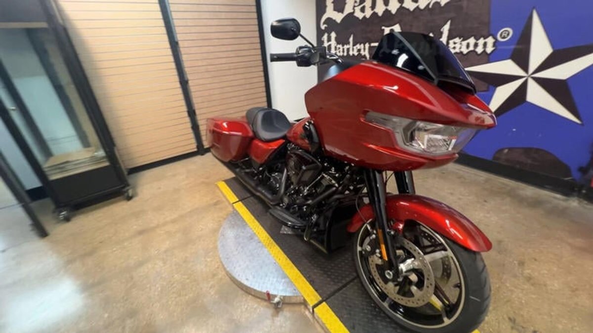 2025 Harley-Davidson FLTRX - Road Glide