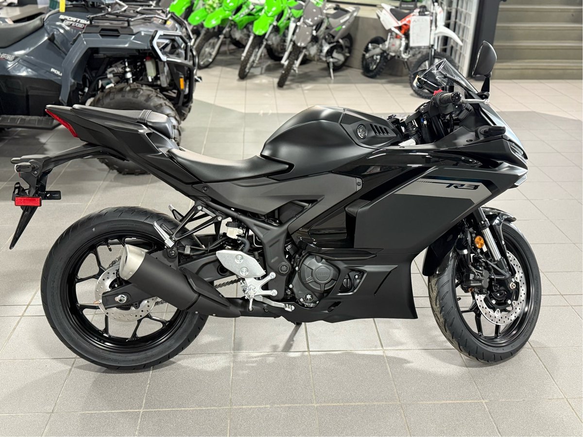2025 Yamaha YZF-R3