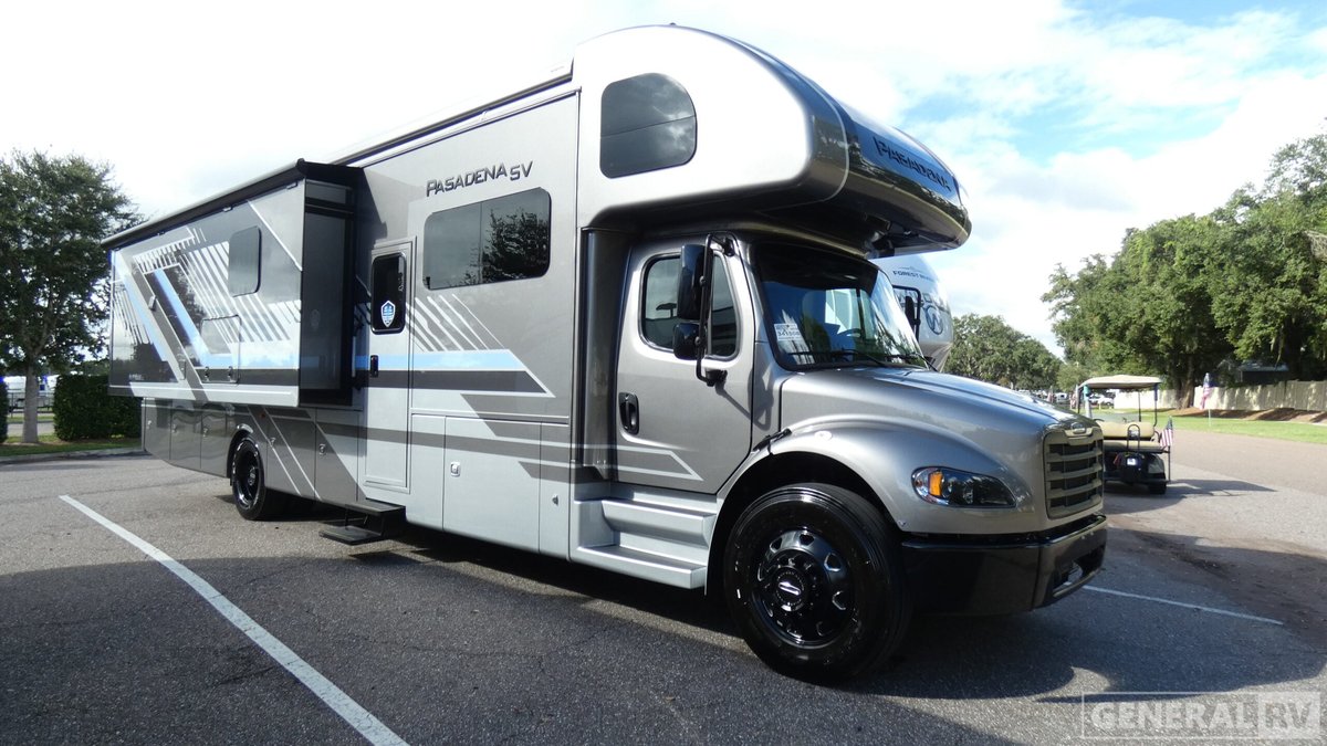 2026 Thor Motor Coach Pasadena SV