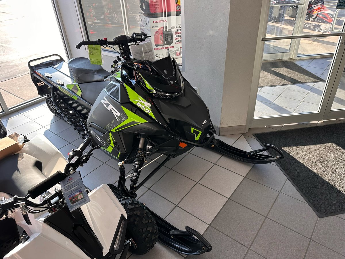 2026 Arctic Cat ZR 600 ATAC ES