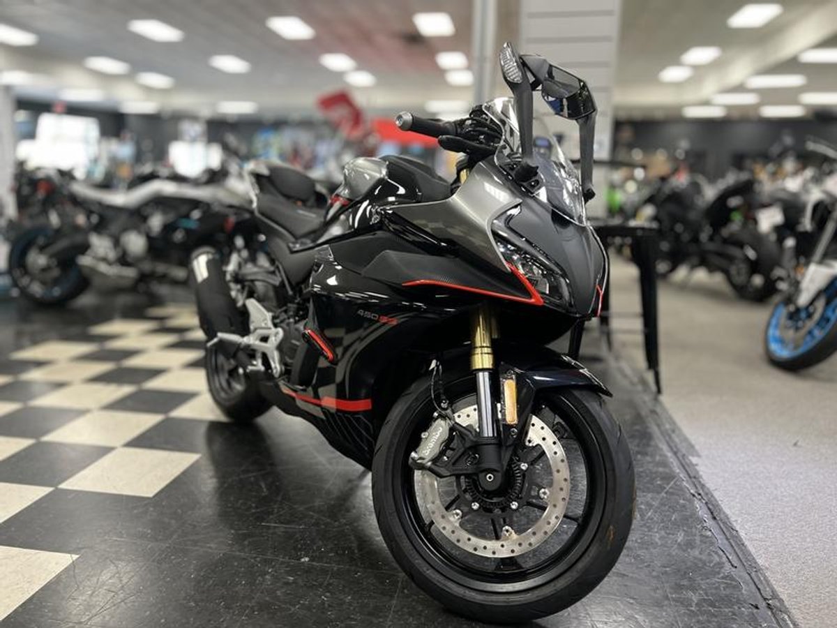 2025 CFMOTO 450SS