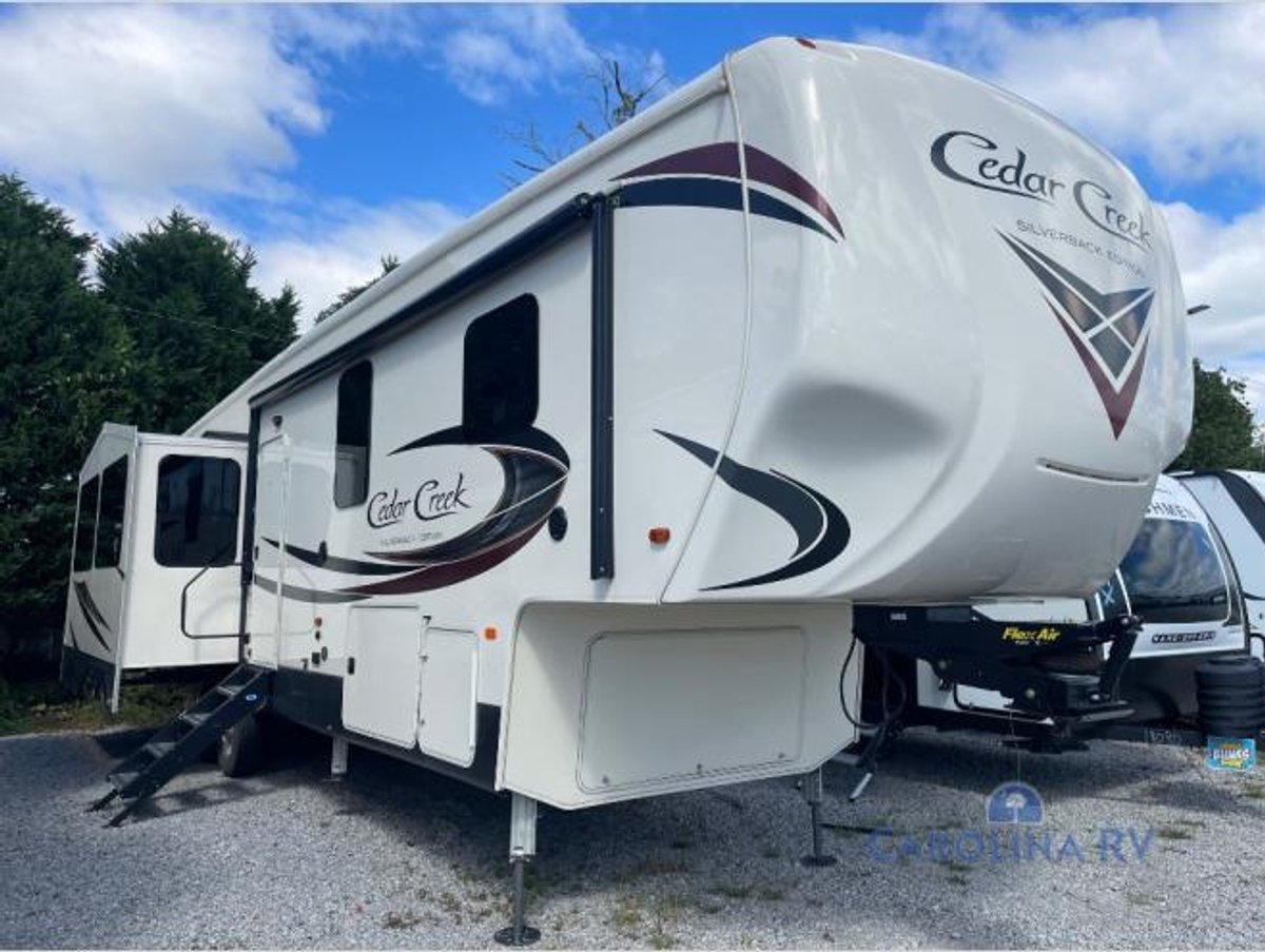 2019 Forest River Cedar Creek Silverback