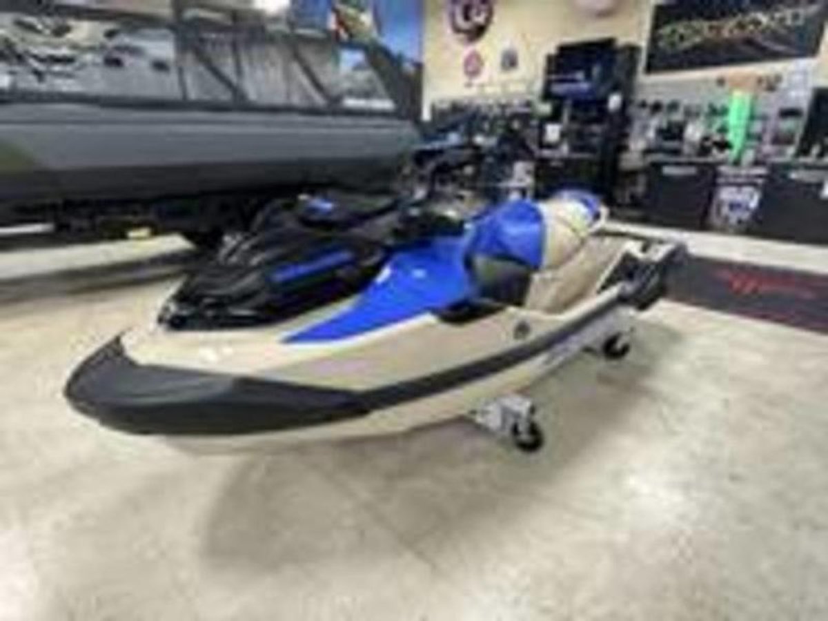 2025 Sea-Doo Wake Pro 230