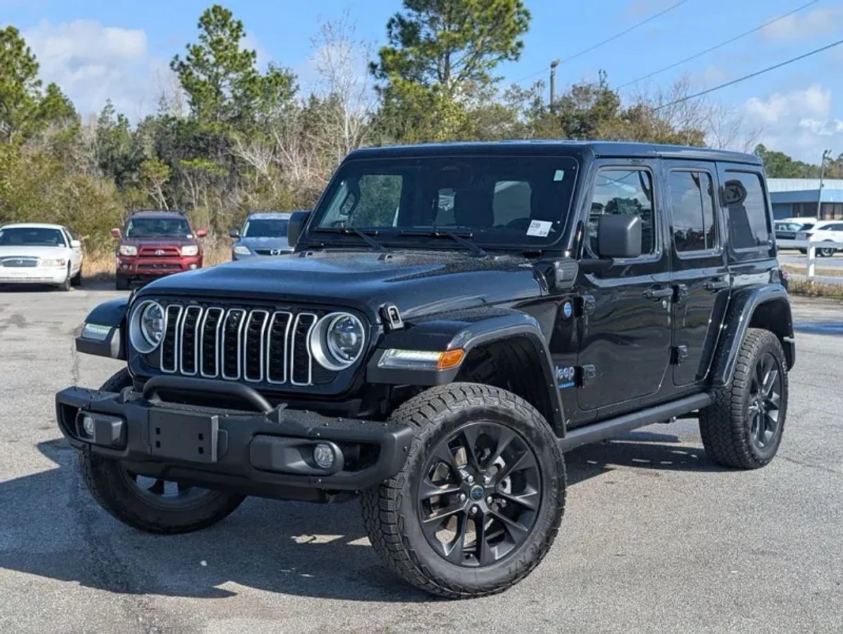 2025 Jeep Wrangler