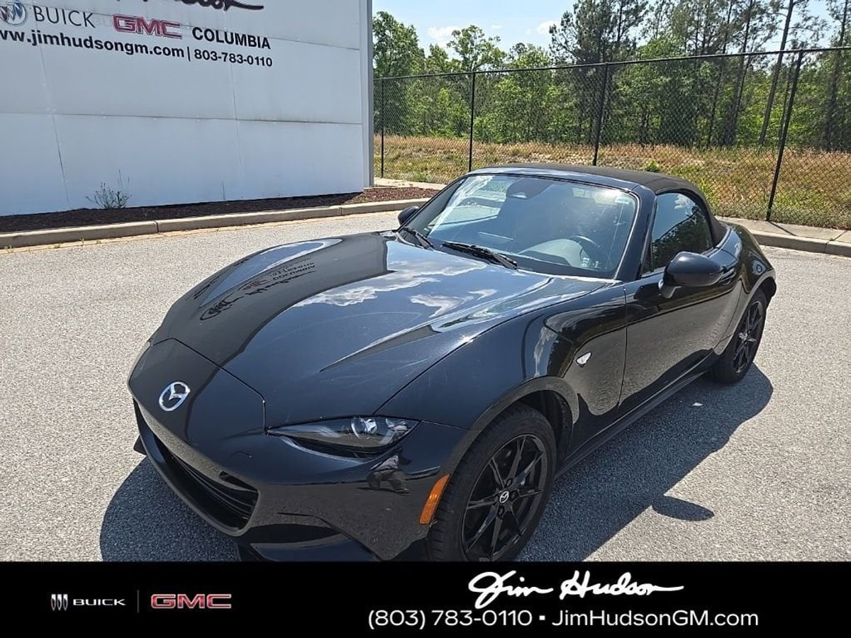 2025 Mazda MX-5 Miata Sport