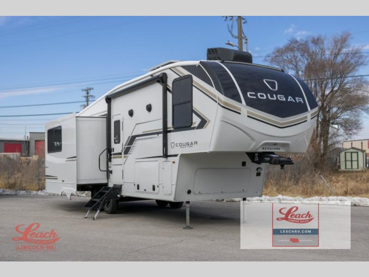 2026 Cougar Half-Ton 27SGS