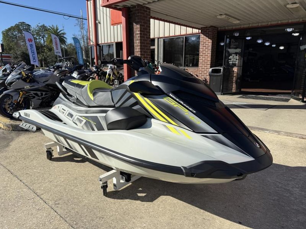 2025 Yamaha WaveRunners GP HO with Audio