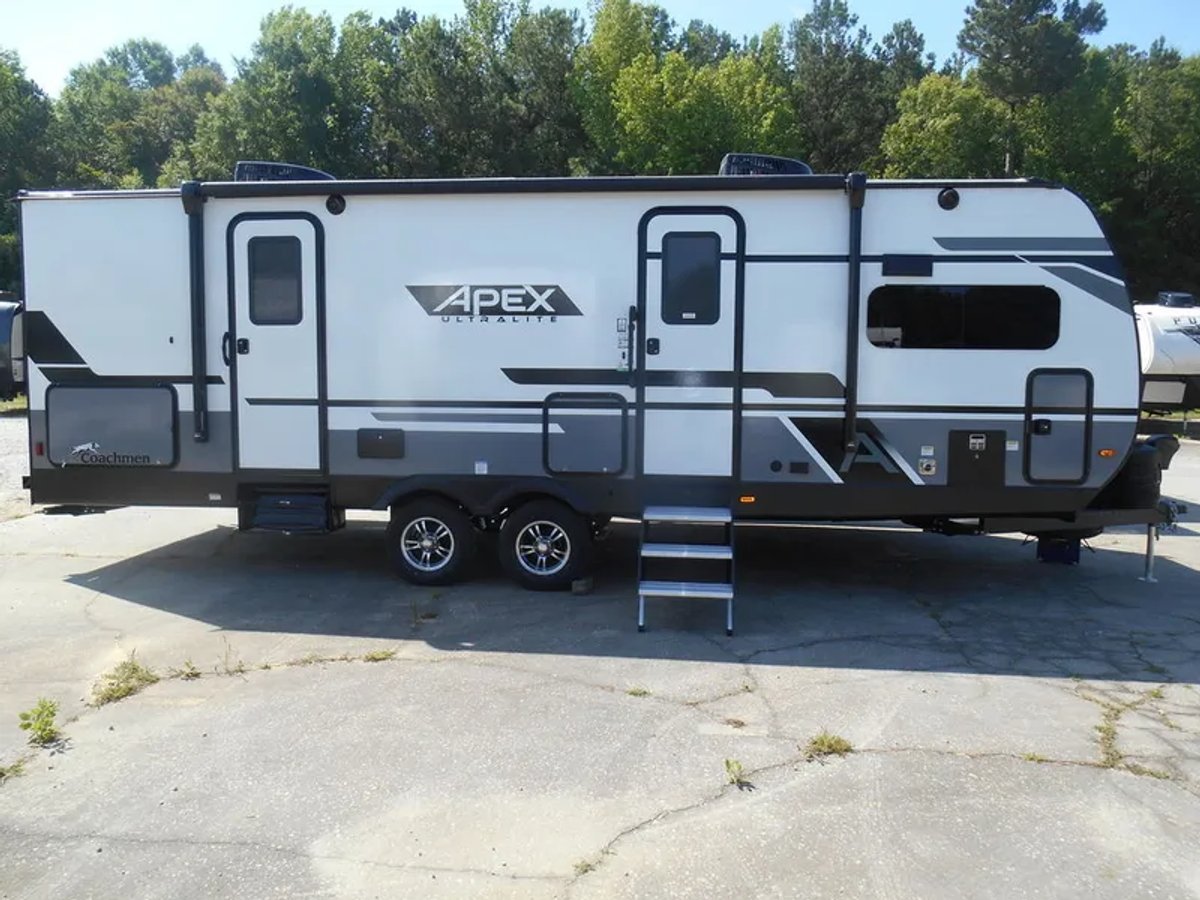 2023 Coachmen Apex Ultra-Lite