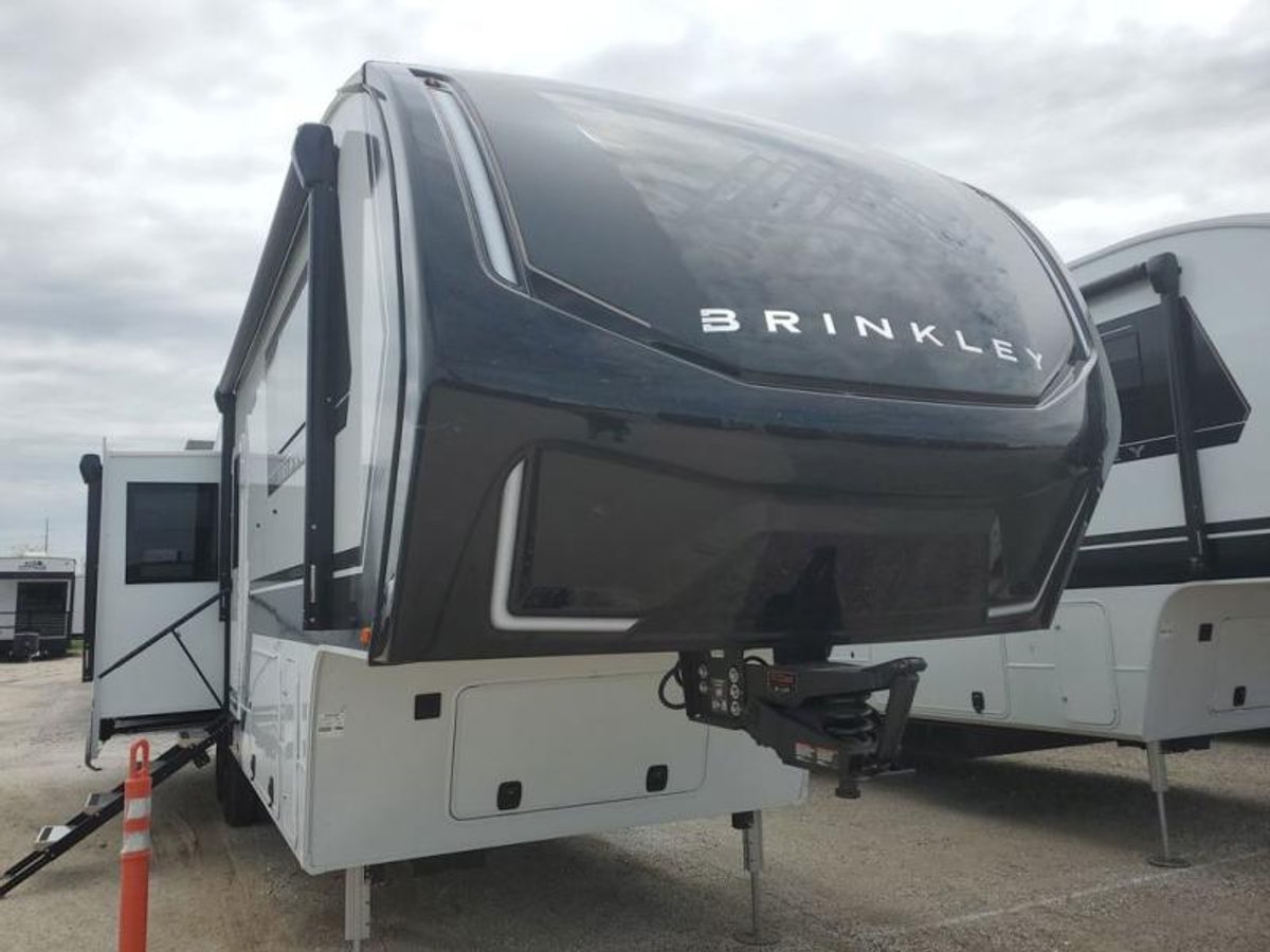 2026 Brinkley Model Z