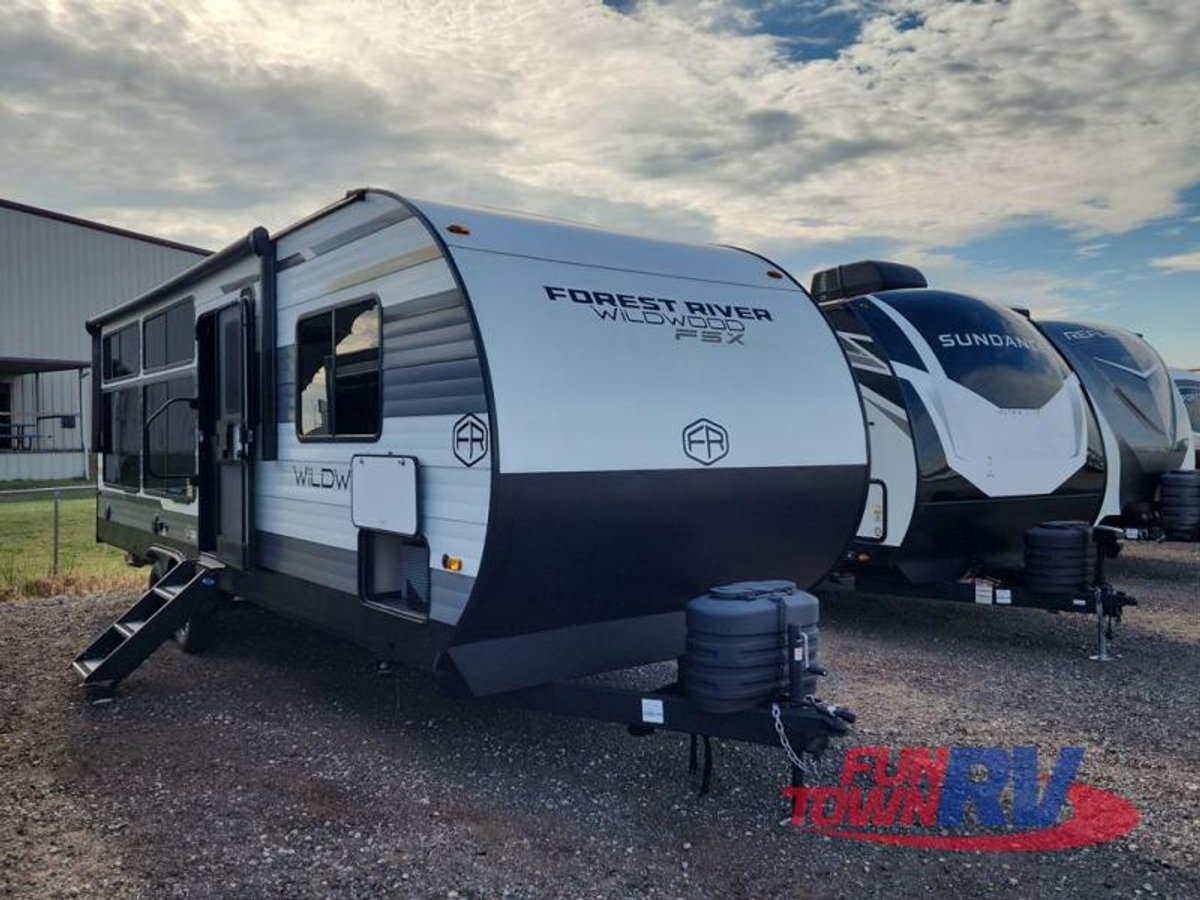 2025 Forest River RV Wildwood FSX