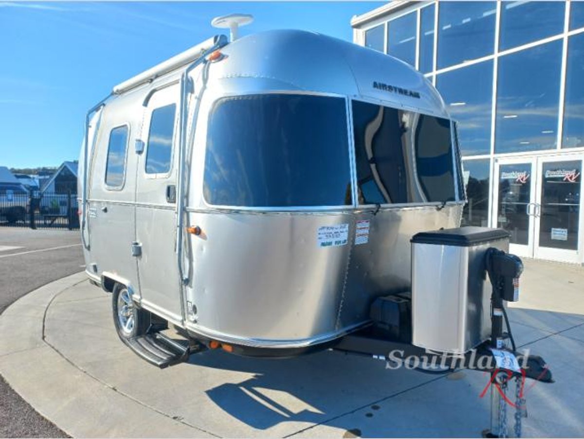 2025 Airstream Bambi