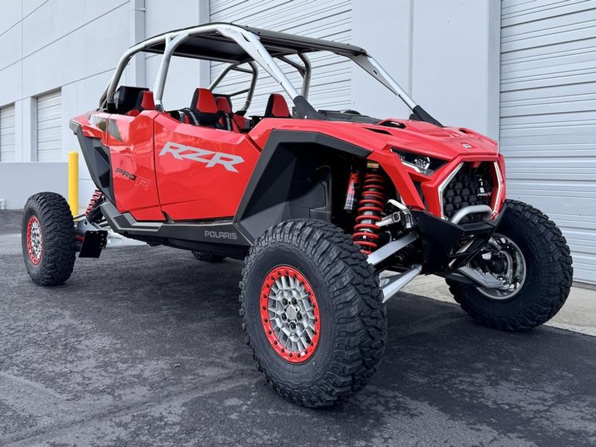 2026 Polaris RZR Pro R 4 Ultimate