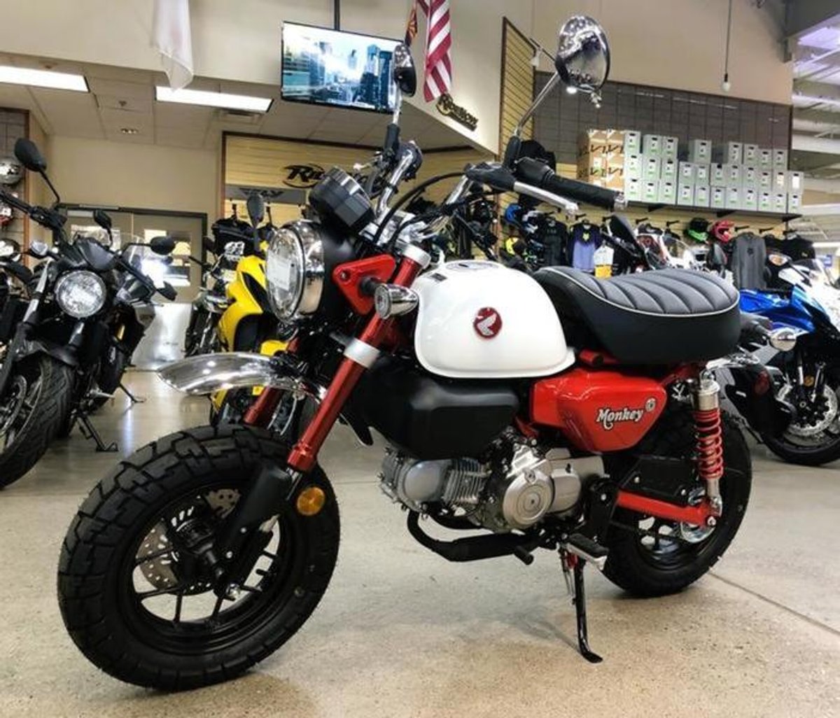 2025 Honda Monkey ABS