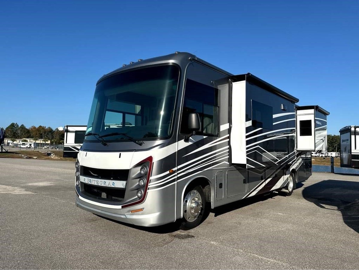 2026 Entegra Vision XL