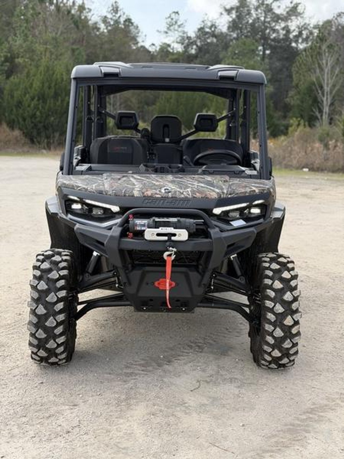 2026 Can-Am Defender MAX X mr HD11 with half-doors Dark Wildland Camo