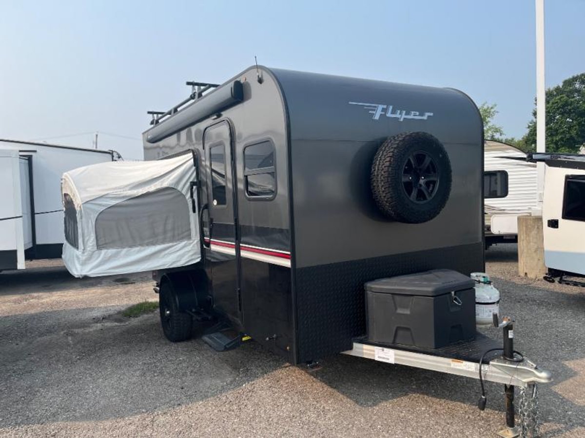 2022 inTech RV Flyer