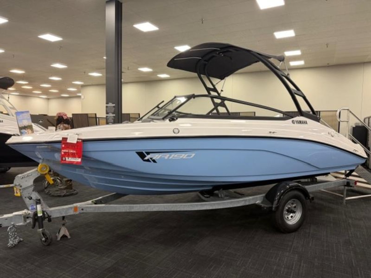 2025 Yamaha Boats AR190 4STAR-POWDER BLUE-GALVANIZED
