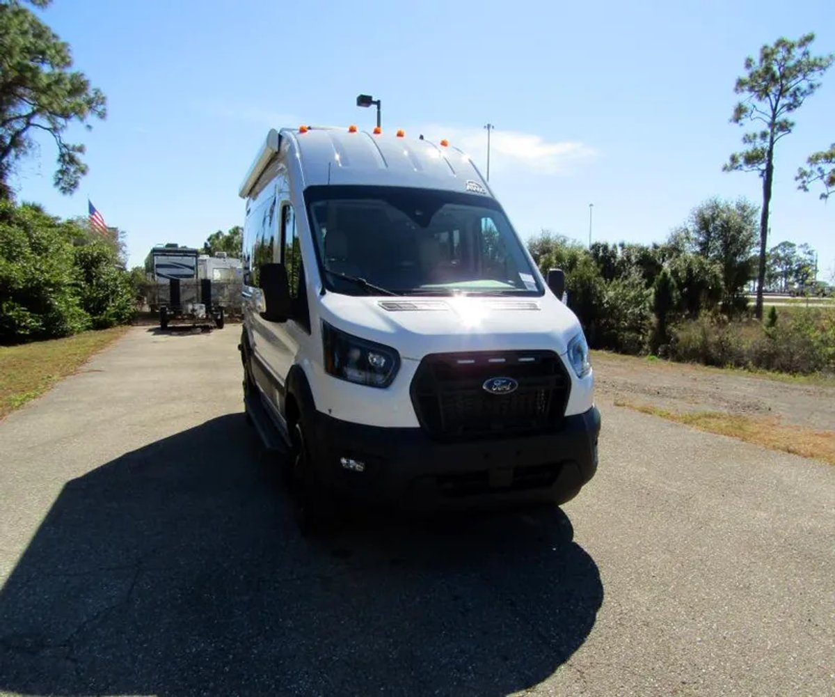 2026 Thor Motor Coach TALAVERA