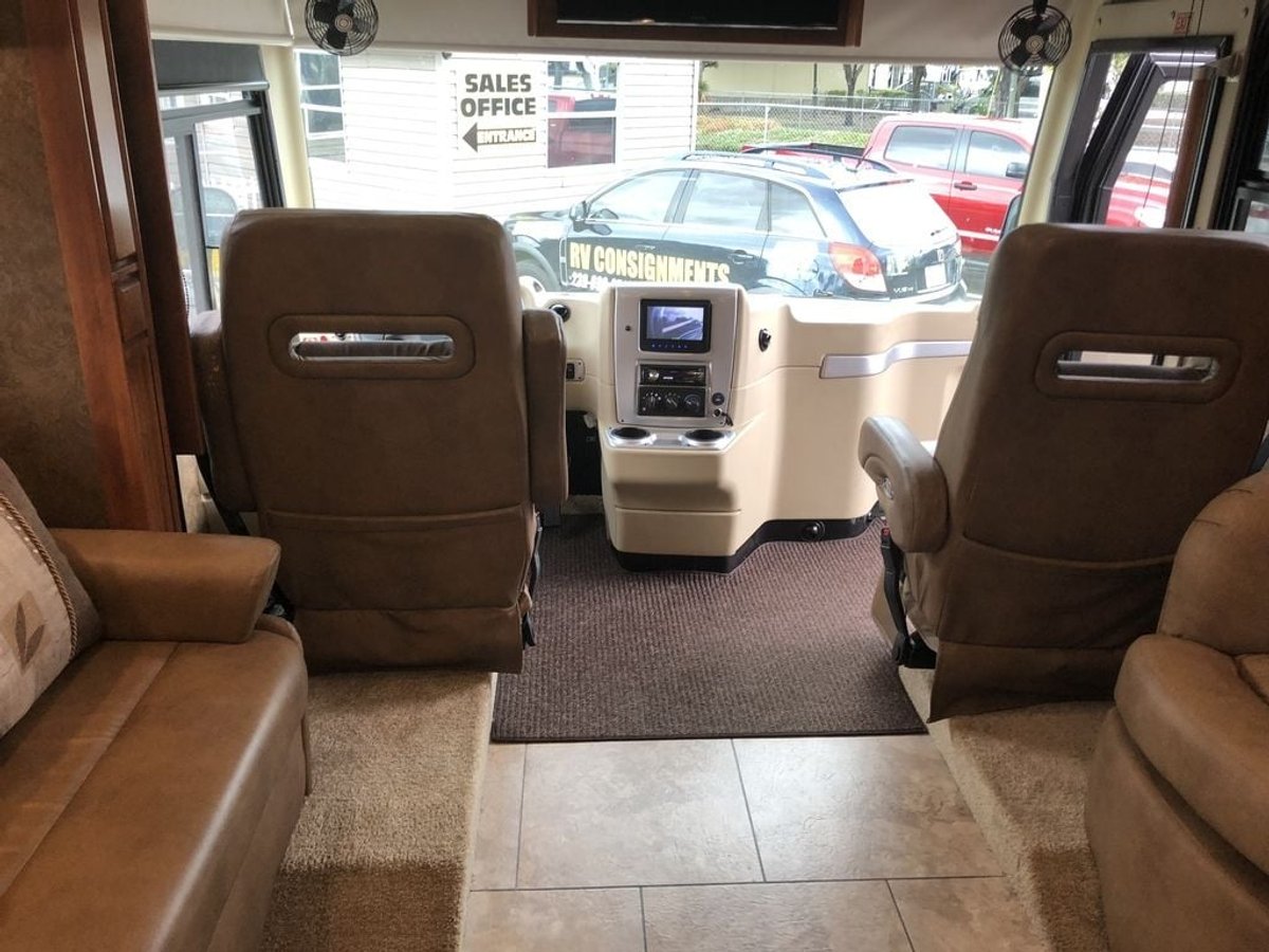 2014 Tiffin Motorhomes Allegro Breeze