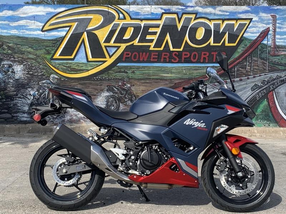 2026 Kawasaki Ninja 500 ABS Metallic Matte Twilight Blue