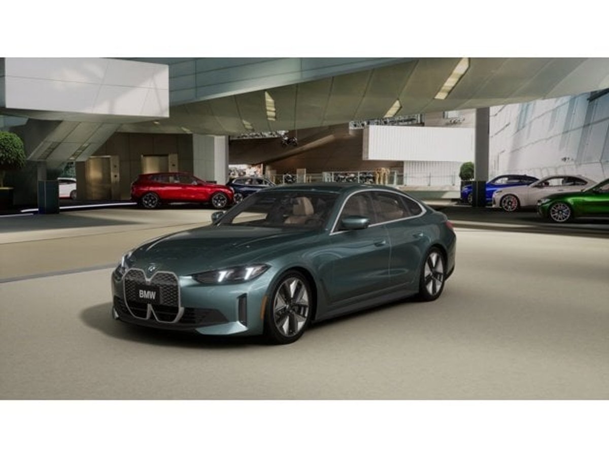 2026 BMW i4