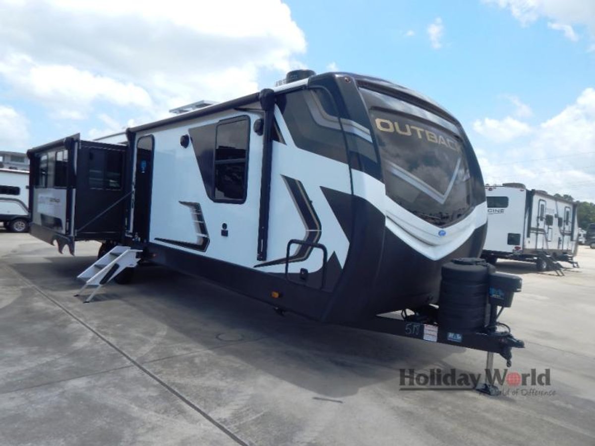 2025 Keystone Outback