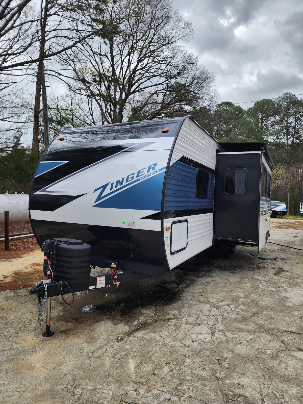 2025 Keystone Zinger 270BH