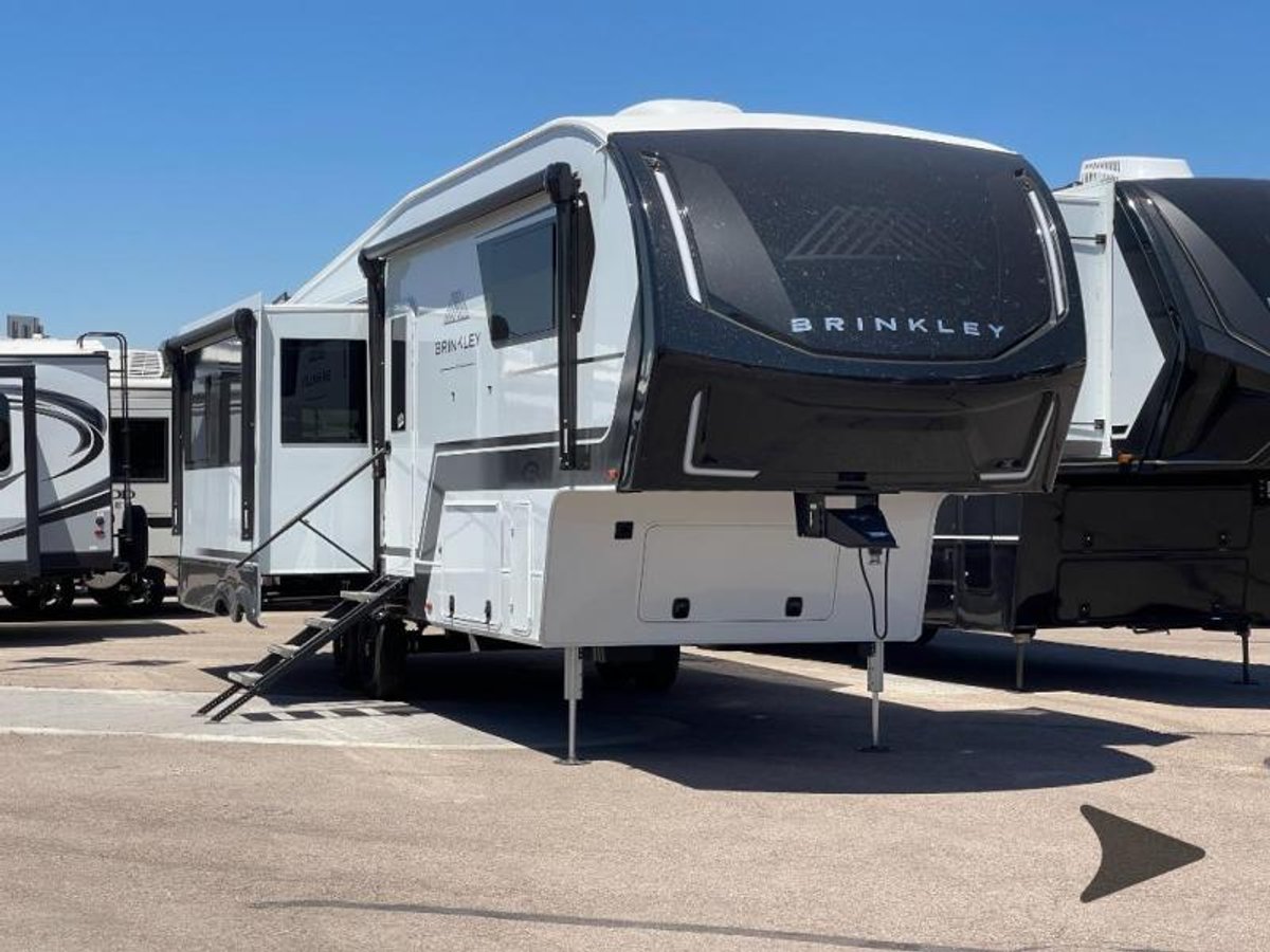 2026 Brinkley Model Z