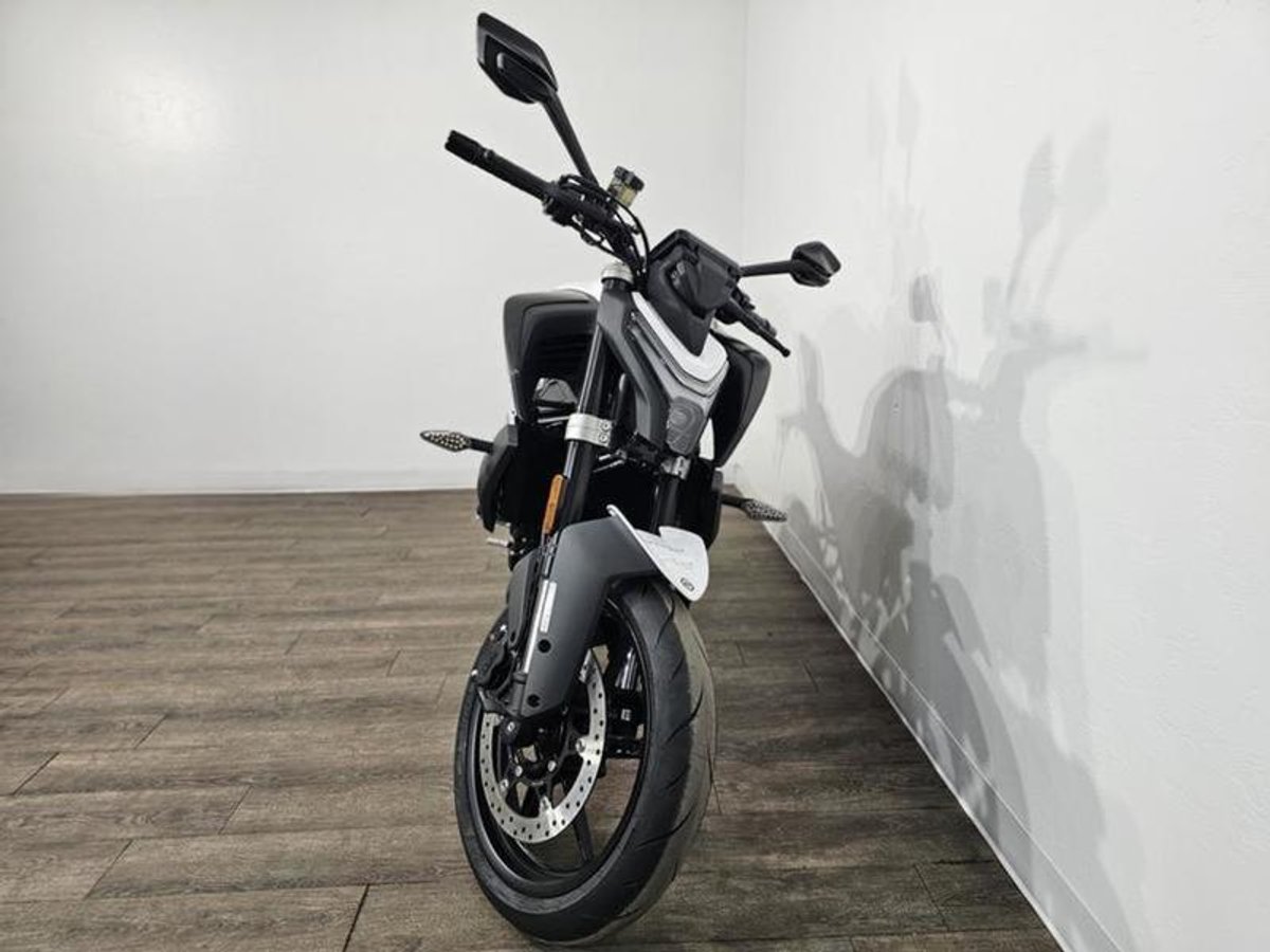 2025 CFMOTO 450NK