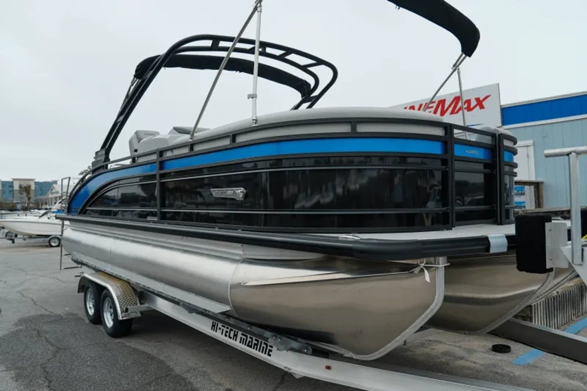 2025 Harris 230 Solstice