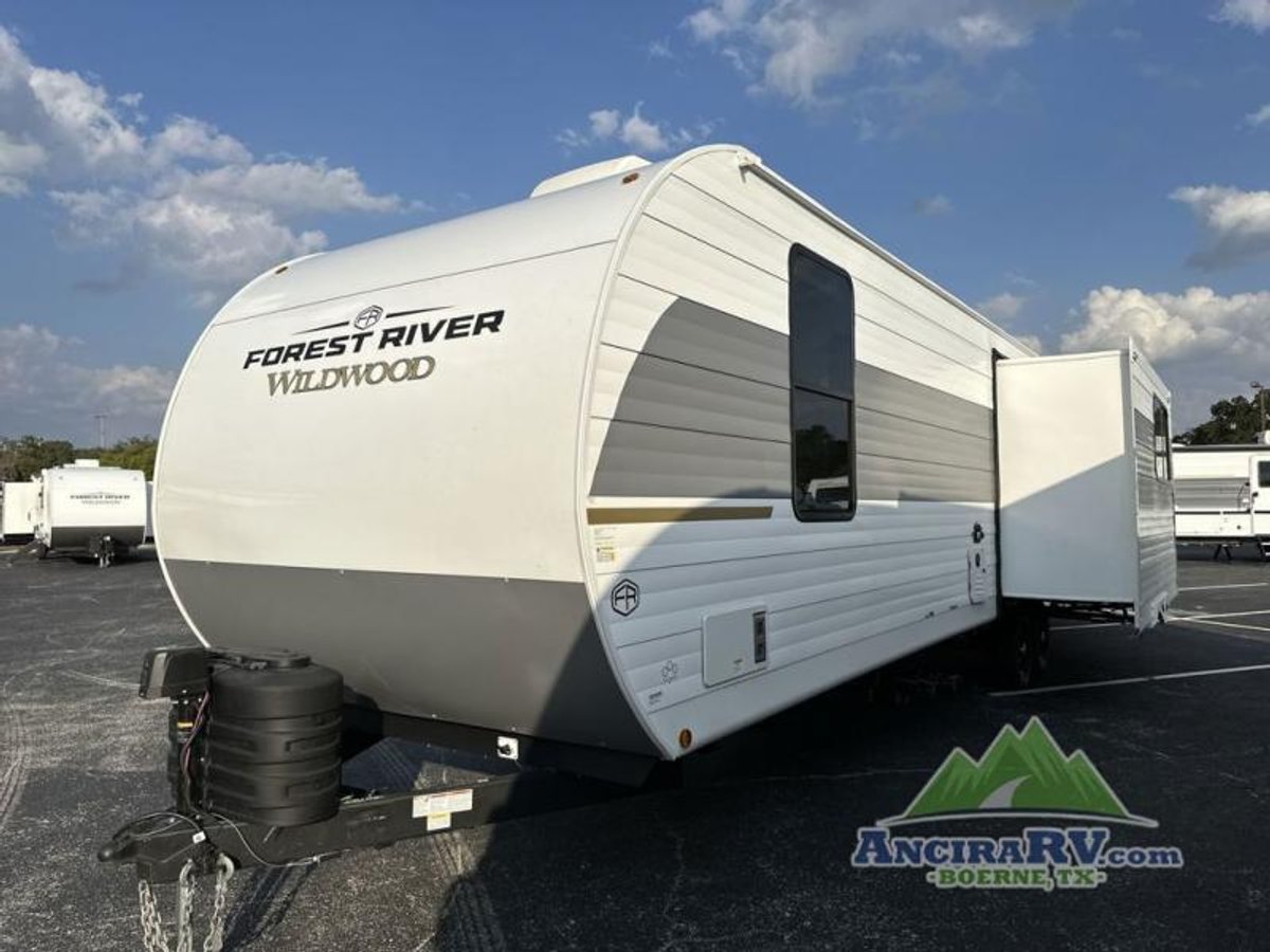 2025 Forest River RV Wildwood