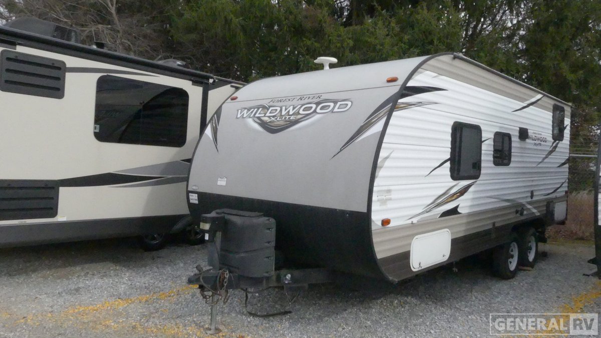 2018 Forest River Wildwood X-Lite