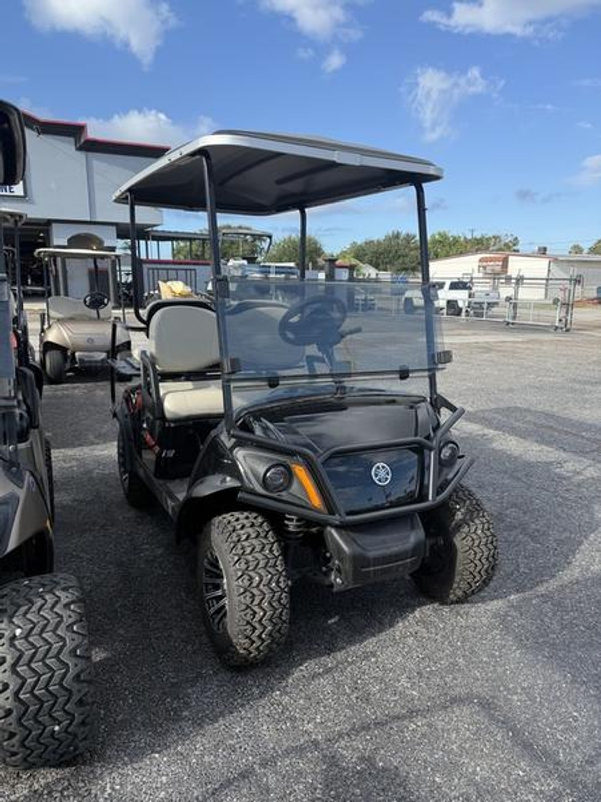 2023 Yamaha Golf Car Drive2 Adventurer Sport 2+2 Quietech EFI