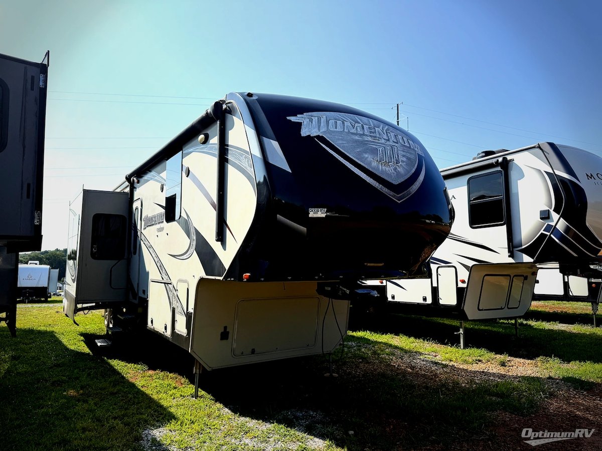 2014 Grand Design Momentum