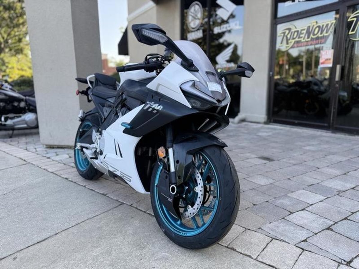 2026 CFMOTO 675SS