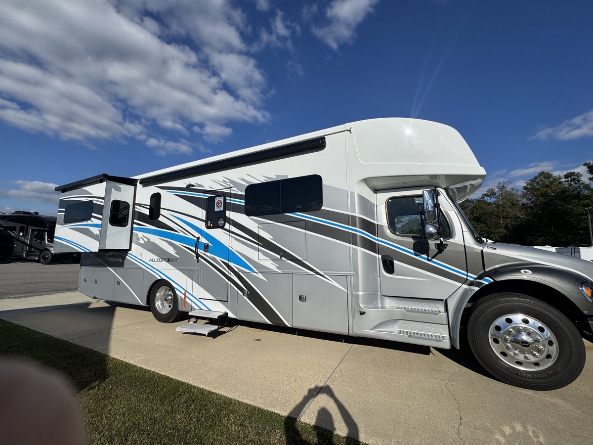 2026 Tiffin Allegro Bay