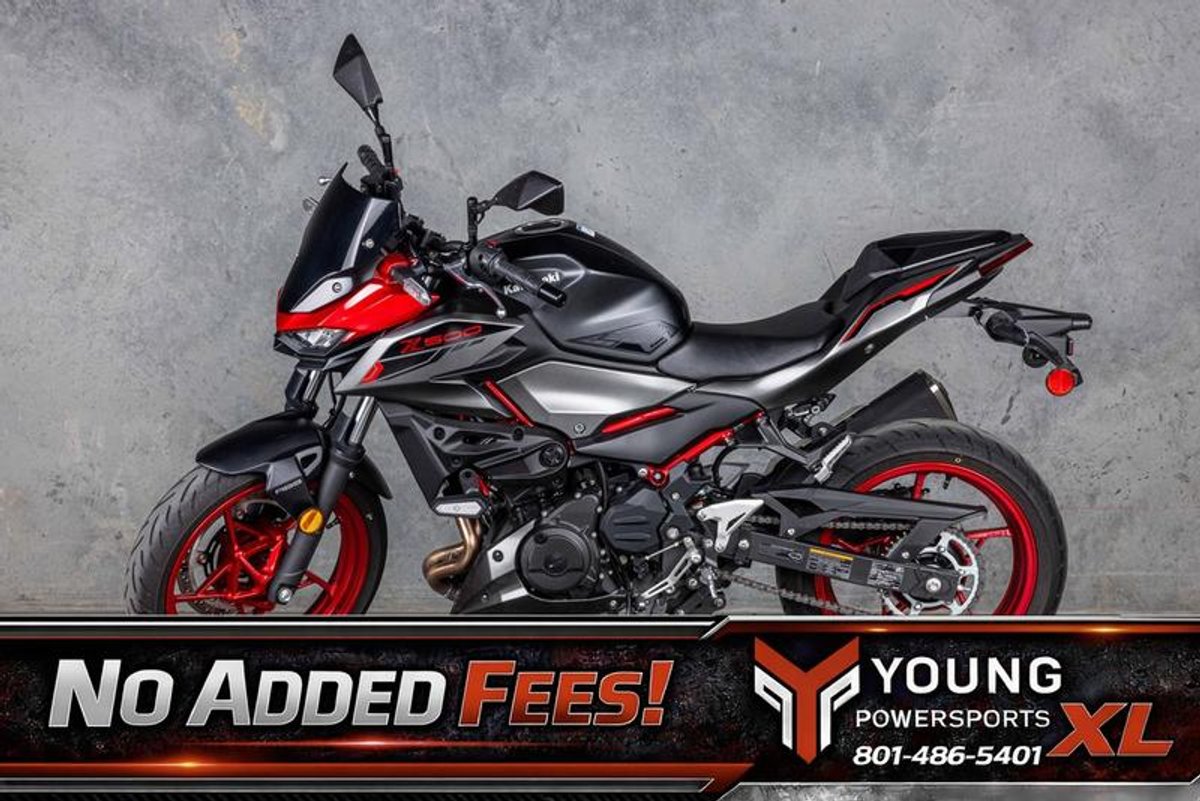 2025 Kawasaki Z500 SE ABS
