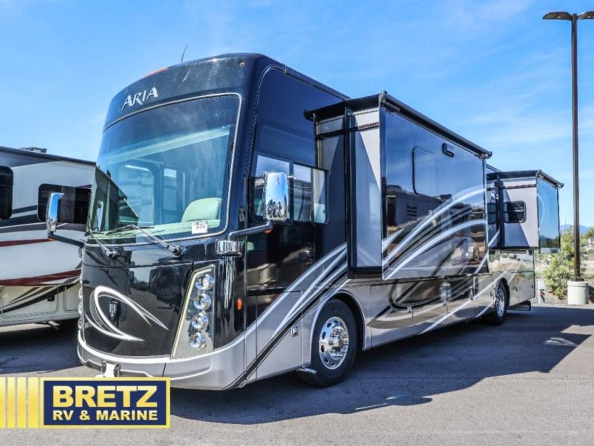 2022 Thor Motor Coach Aria