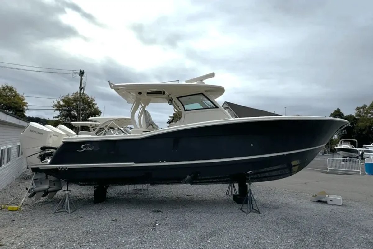 2025 Scout WHT JPO 400 VDO V10
